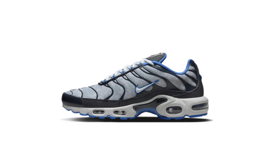 Nike Air Max Plus SE Social FC